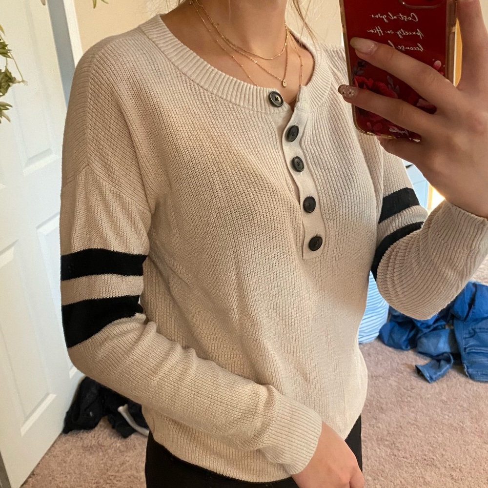 AMERICAN EAGLE long sleeve